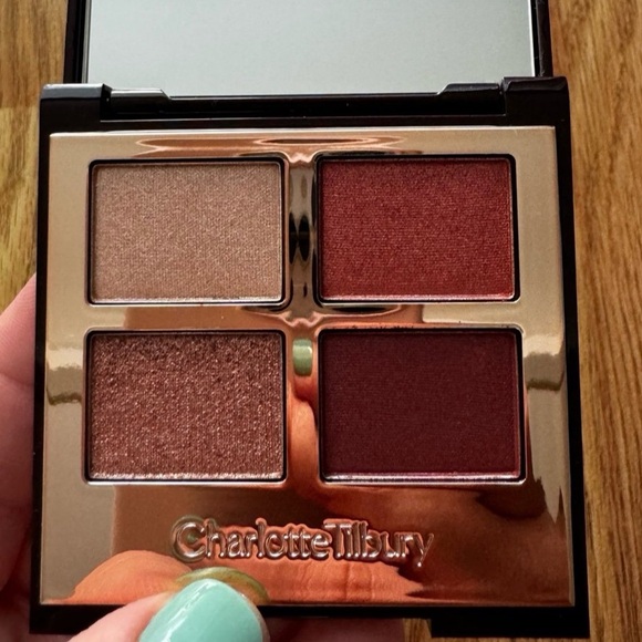 Charlotte Tilbury Luxury Palette - Walk Of No Shame - Picture 5 of 12